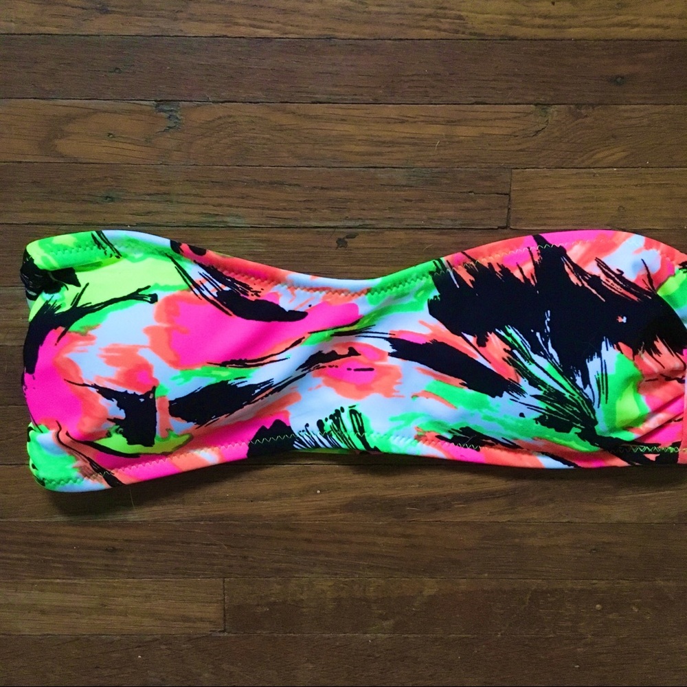 Forever Young Tropical bandeau bikini top NWOT